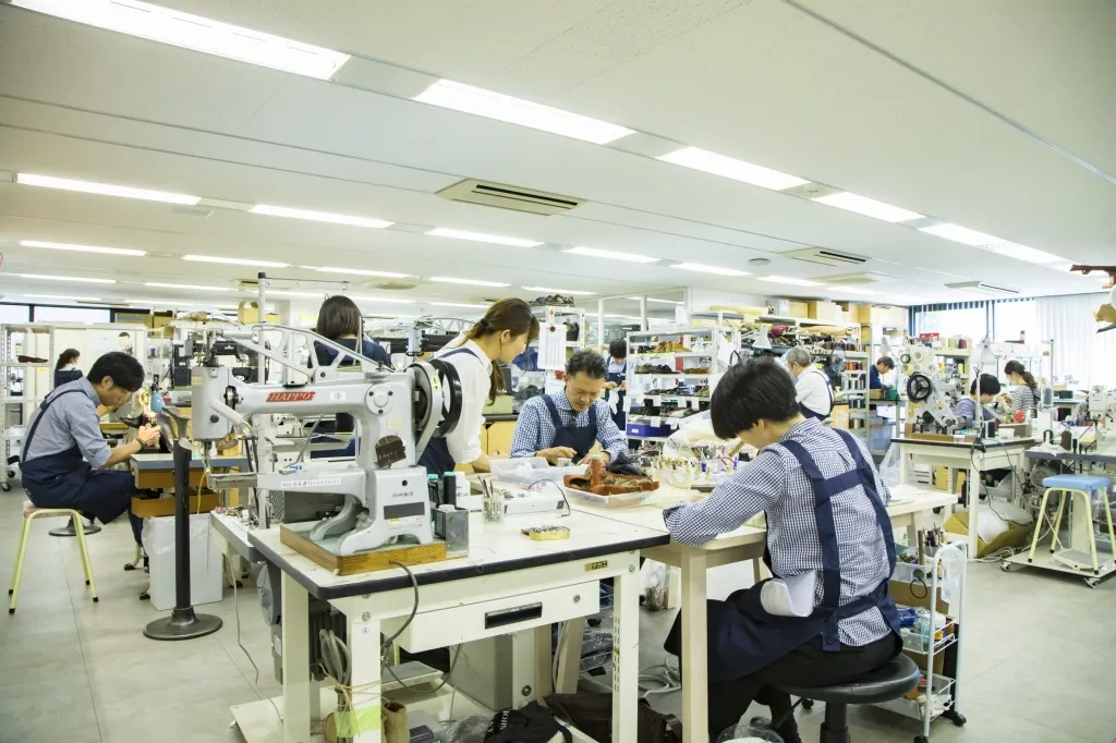 blog-2506-repaircenter-repaircenter-room.webp
